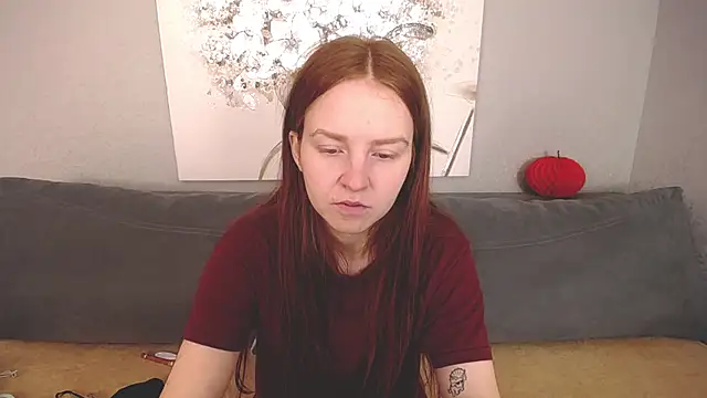 Evarey  online show from October 2025 04:34:02 AM