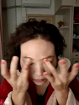 nini10052025 online show from November 2025 04:22:01 PM