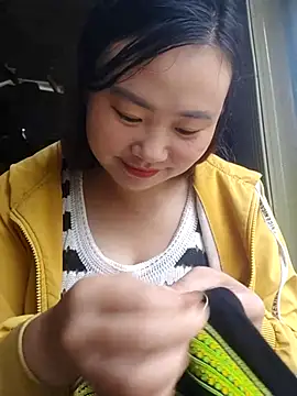 Snapshot of pi-pi-00 chatting on October 2025 02:53:02 AM pi-pi-00 online show from October 2025 02:53:02 AM