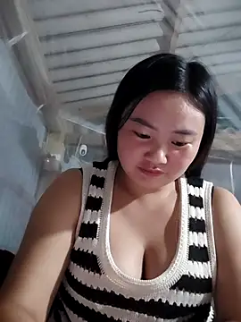 Snapshot of pi-pi-00 chatting on October 2025 03:45:01 PM pi-pi-00 online show from October 2025 03:45:01 PM