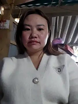 Snapshot of pi-pi-00 chatting on December 2025 01:11:02 AM pi-pi-00 online show from December 2025 01:11:02 AM