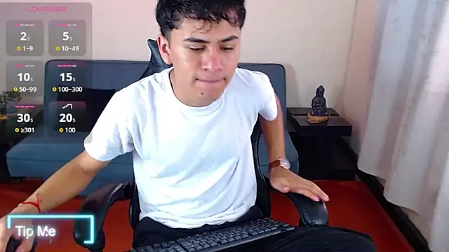 Alancum7 online show from April 2026 12:49:01 PM