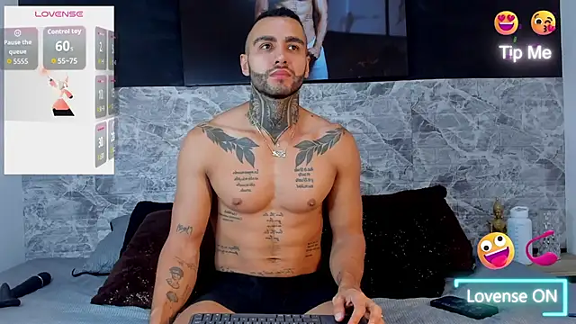 Danny Willson online show from November 2025 10:13:02 AM