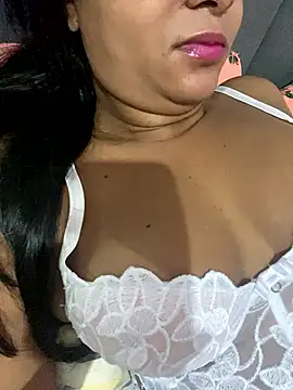 Brunamorenago online show from January 2026 11:15:02 AM