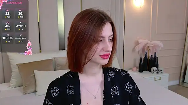 JessiJull online show from November 2025 05:04:01 PM