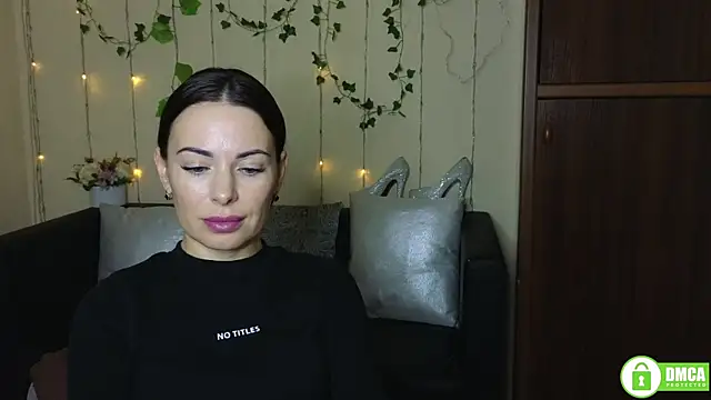 Rita lovvylyou online show from October 2025 11:32:02 AM