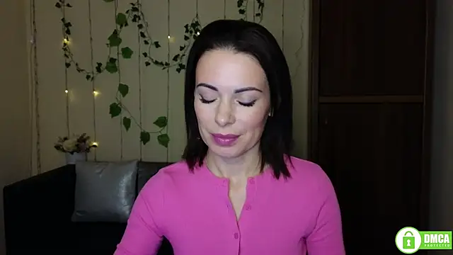 Rita lovvylyou online show from October 2025 06:28:02 AM