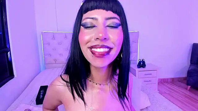 Nina fox 0691 online show from May 2026 12:07:01 AM