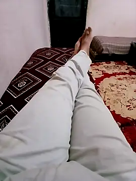 latarak321 online show from April 2026 07:10:01 PM