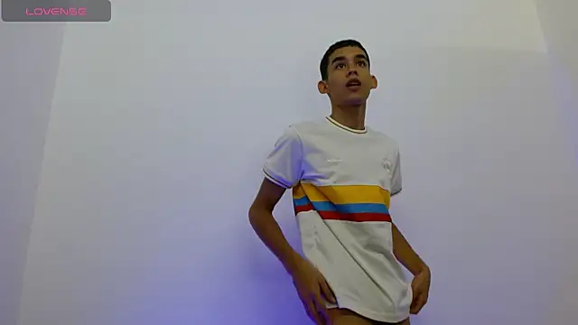 Paulosex12 online show from June 2026 10:19:02 PM