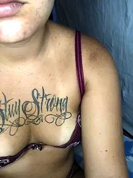 AliceXmoore online show from December 2025 03:20:01 PM