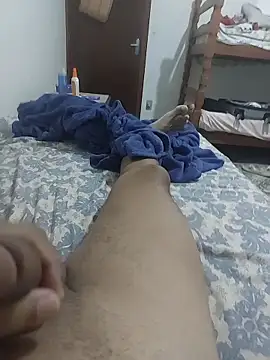 Merlin2310 online show from March 2026 07:34:02 AM