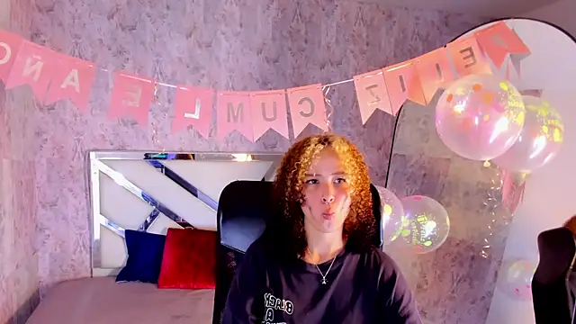 Snapshot of benny_wilson chatting on November 2025 03:40:02 AM benny wilson online show from November 2025 03:40:02 AM