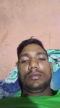 Snapshot of BiggerDickGuy chatting on November 2025 04:38:02 PM BiggerDickGuy online show from November 2025 04:38:02 PM