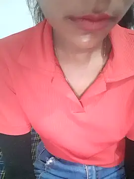 Snapshot of Mahi677 chatting on March 2026 04:25:01 AM Mahi677 online show from March 2026 04:25:01 AM