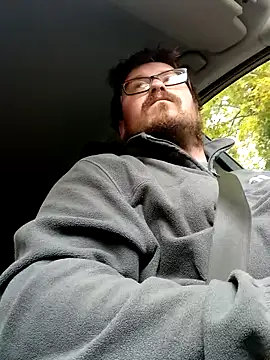 czechguy online show from October 2025 12:57:02 PM