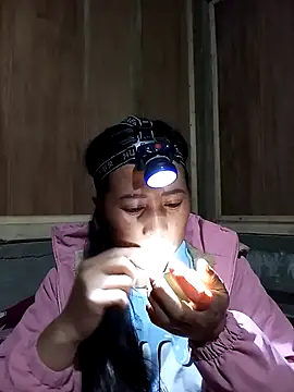 jerry-xx online show from April 2026 12:58:02 PM