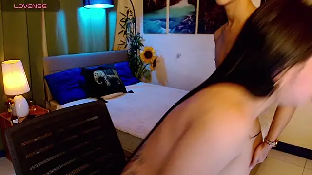 Snapshot of AsianCarl chatting on October 2025 05:19:01 AM AsianCarl online show from October 2025 05:19:01 AM