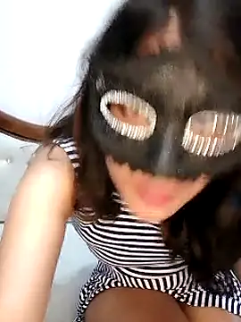 Snapshot of Lovebirdss chatting on November 2025 09:53:01 AM Lovebirdss online show from November 2025 09:53:01 AM