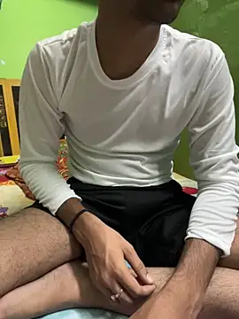 foxythebold online show from October 2025 05:22:01 PM