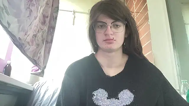 Snapshot of NikaXZimax chatting on October 2025 08:35:01 AM NikaXZimax online show from October 2025 08:35:01 AM