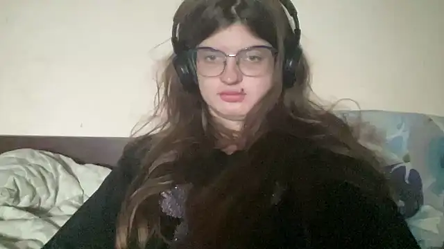 Snapshot of NikaXZimax chatting on October 2025 06:58:02 AM NikaXZimax online show from October 2025 06:58:02 AM