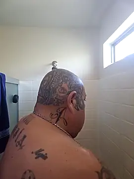 B1GLO online show from February 2026 05:38:02 PM