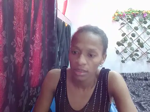 Snapshot of Melani_ebony chatting on November 2025 12:29:02 PM Melani ebony online show from November 2025 12:29:02 PM