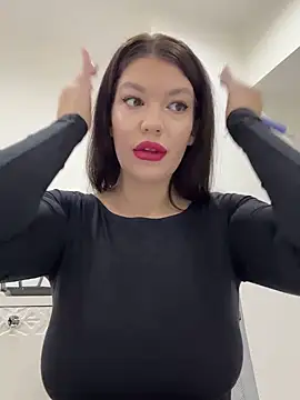 Snapshot of ClaraPasssion chatting on December 2025 07:01:02 PM ClaraPasssion online show from December 2025 07:01:02 PM