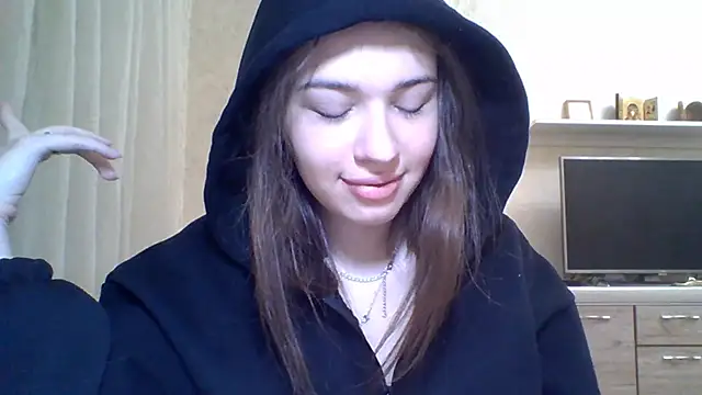 CeyaLier online show from January 2026 05:18:01 PM