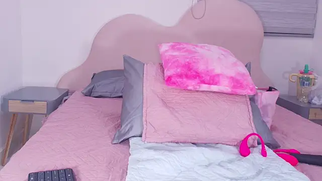 lu mystic online show from April 2026 04:06:02 AM