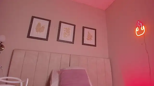  alison c online show from November 2025 11:32:01 AM