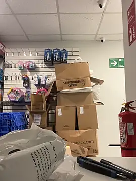 Snapshot of Nasho172737 chatting on November 2025 04:09:01 PM Nasho172737 online show from November 2025 04:09:01 PM