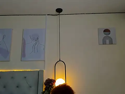 Chloe Celeste online show from November 2025 02:13:01 AM