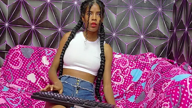 thianahorny online show from October 2025 10:29:02 PM