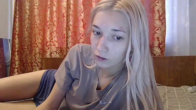 maybe doll online show from November 2025 10:34:02 AM