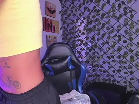 KarlaSlutSkinny   online show from March 2026 09:18:02 PM