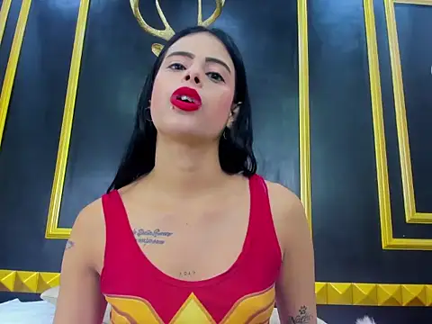 laura maite  online show from December 2025 12:03:02 PM