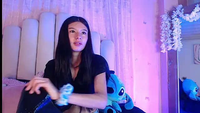 SweetRenata  online show from February 2026 11:36:01 AM