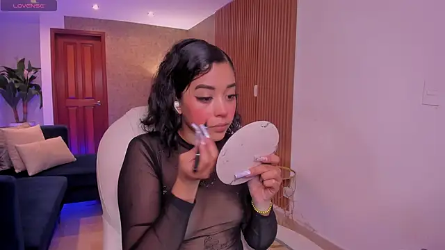 Snapshot of Tathy_miller chatting on November 2025 03:19:02 AM Tathy miller online show from November 2025 03:19:02 AM