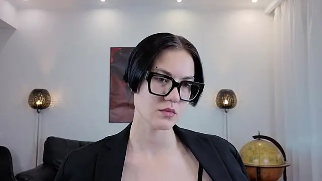 Snapshot of Marie_Fitch chatting on June 2026 02:02:01 AM Marie Fitch online show from June 2026 02:02:01 AM