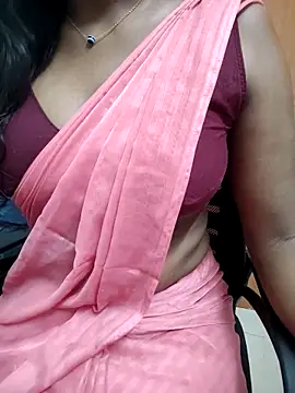 Tamilmallu-duskygirl03 online show from June 2026 05:42:01 AM