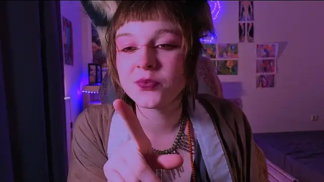 liquid0fluid0 online show from November 2025 04:17:01 PM