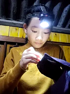 gio-thu online show from November 2025 04:29:01 PM