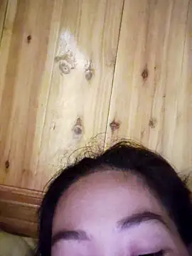 gio-thu online show from April 2026 06:33:01 AM