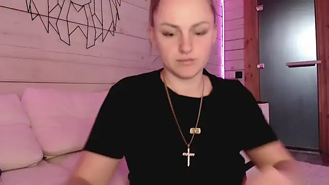 Snapshot of CandyBunie chatting on January 2026 03:34:01 AM CandyBunie online show from January 2026 03:34:01 AM