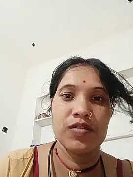 Snapshot of Cuty_tanya chatting on May 2026 06:31:02 PM Cuty tanya online show from May 2026 06:31:02 PM