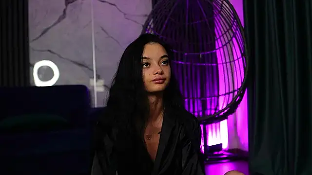 RachelRavee online show from November 2025 05:17:01 AM