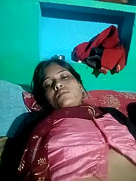 Snapshot of Miya_baby chatting on October 2025 06:34:01 PM Miya baby online show from October 2025 06:34:01 PM