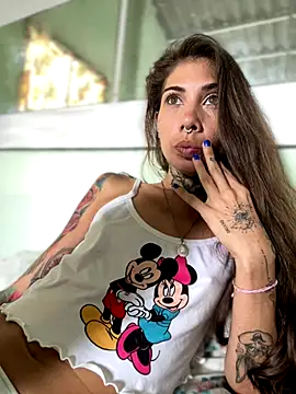 casalskunk online show from November 2025 10:48:01 AM